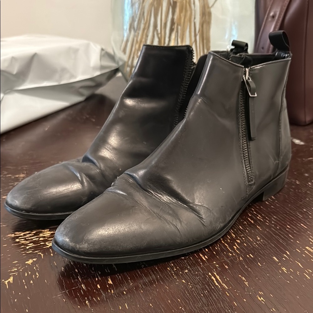 Aldo Men's Sleek Black Leather Boots
